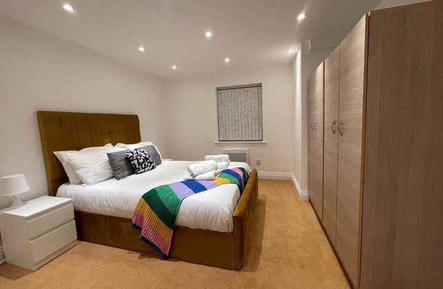 Cosy Wembley 2-bed apartment - Free parking - Ideal for contractors and families