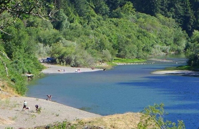 Cottage #4 is now available, with a 32 day minimum rental