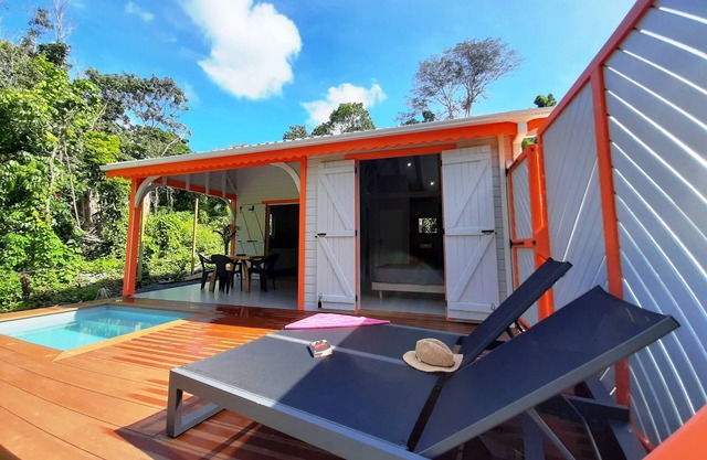 Cottage Corail Avec Piscine Privée a 900m de la Plage de Grande Anse