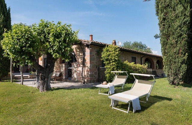 Cottage Hut Detached house