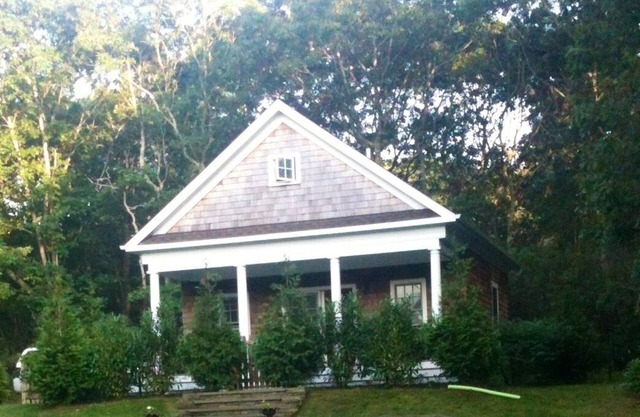 COTTAGE IS AVAILABLE for FALL& WINTER STAYS