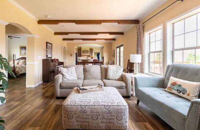 Cottage near Fall Creek Falls with a Lake View