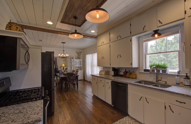 Country Club Cottage at Texarkana Country Club