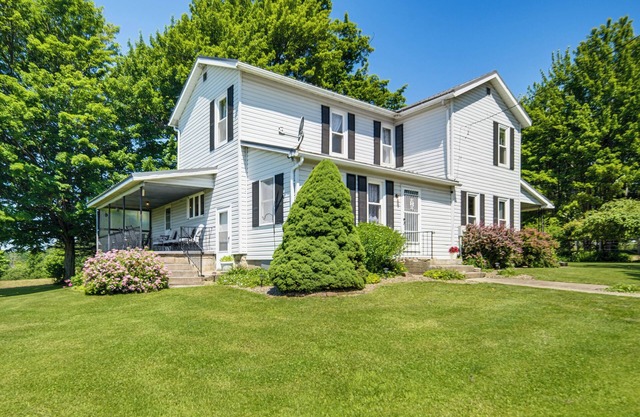 Country Home w/Fishing Ponds Near Canadohta Lake