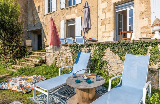 Country House 'Val D'egray' with Private Terrace, Private Garden and Wi-Fi
