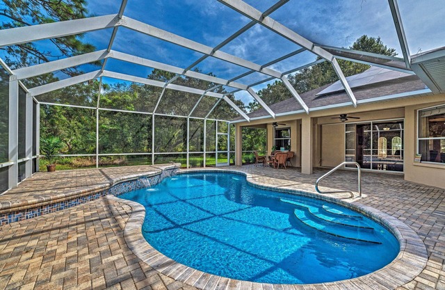 'Country Paradise' Retreat ~ 5 Mi to River!