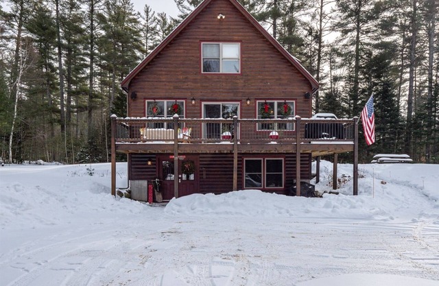 Countryside Retreat Chalet | 3 Bed, 2 Bath