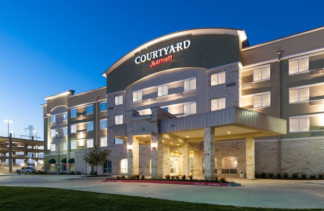 Courtyard by Marriott Dallas Plano/Richardson
