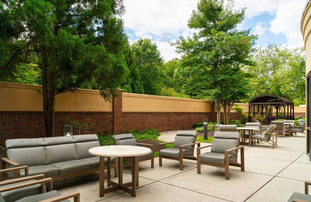 Courtyard by Marriott Richmond North