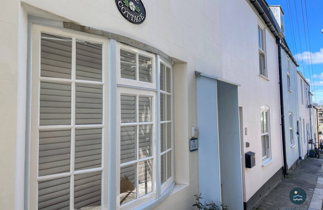 Cove Cottage - Brewers Quay Harbour