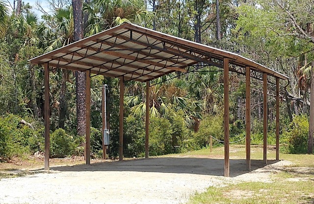 COVERED RV LOT IN MONEY BAYOU