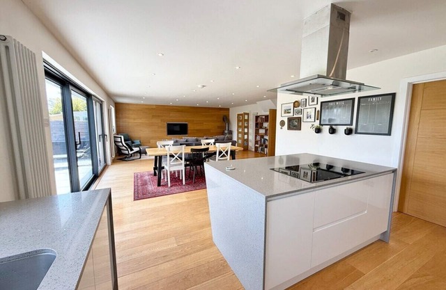 Cowley by NewFo rest