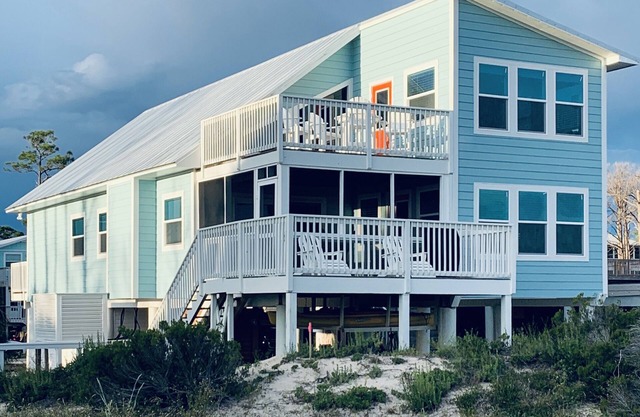 'Coy T by the Sea' Gulf Front home on the Cape