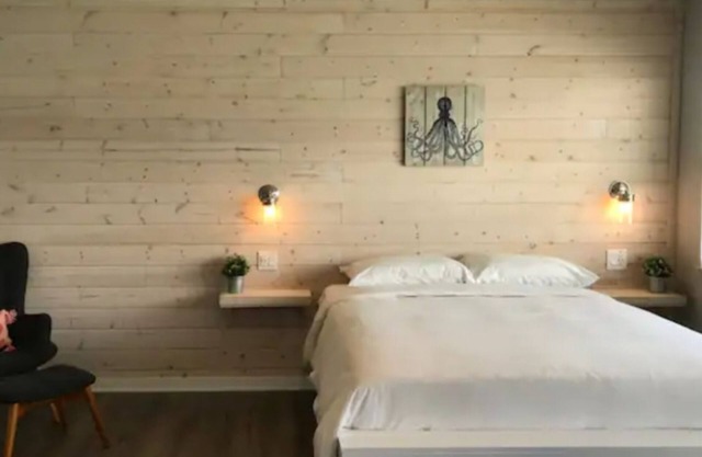 Cozy 1 bed 9mile mco airport, 22mile Disney, Universal parks, 2mile TennisAssoc.