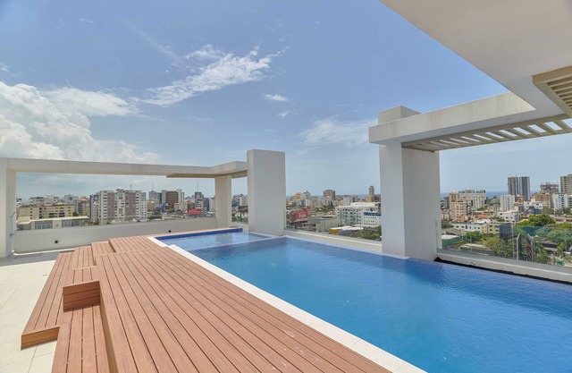 Cozy 1-bedroom apartment in charming Santo Domingo with AC, fitness room