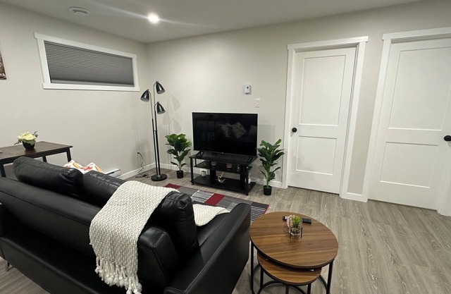 Cozy 1-bedroom apartment in Regina