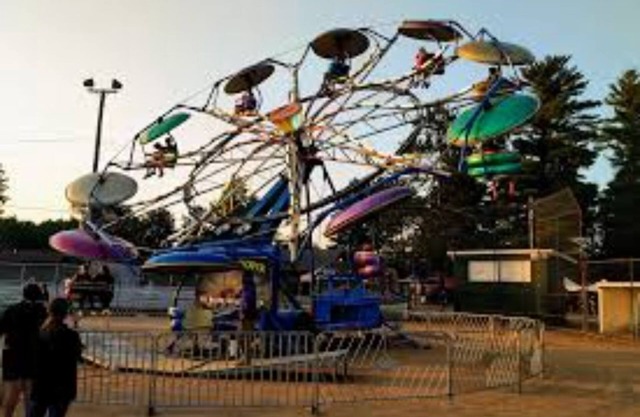 Cozy 1 Bedroom Cabin!