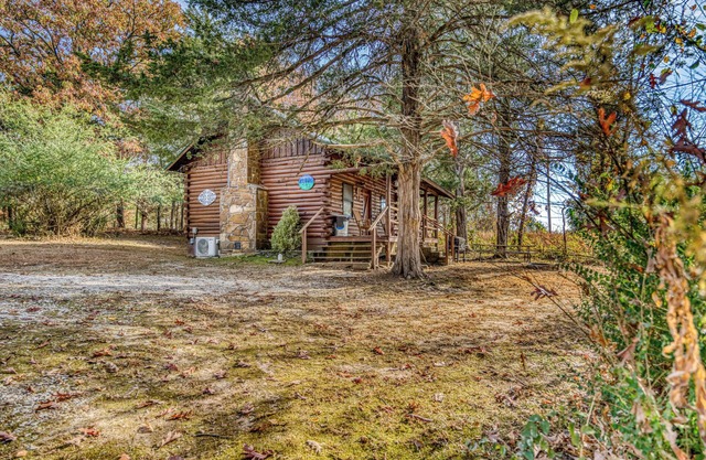 Cozy 2-bedroom cabin