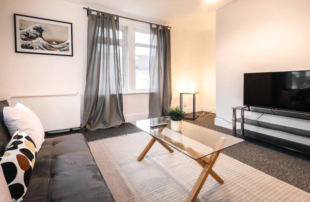 Cozy 2 bedroom flat / Parking