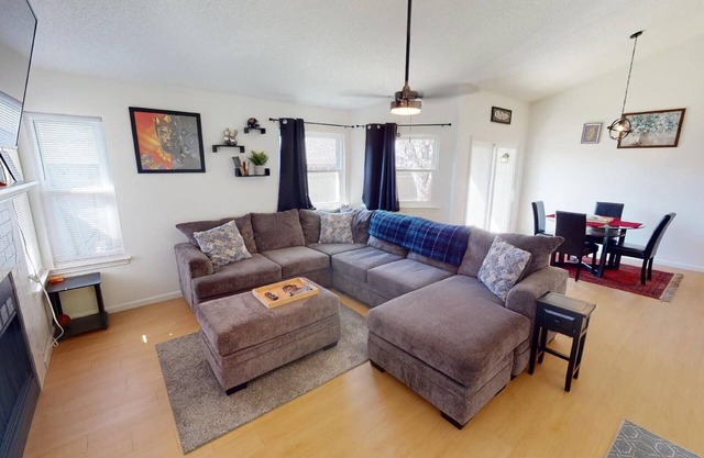 Cozy 3bd Southeast Austin - close to everything!