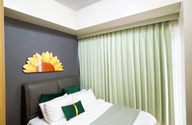 Cozy 3BR near Airport and Okada, Solaire II Infinity Pool