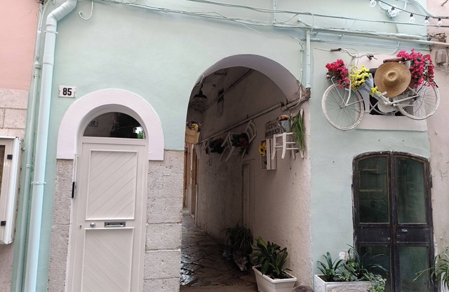 Cozy and elegant studio apartment in the center of Gaeta just minutes from the sea