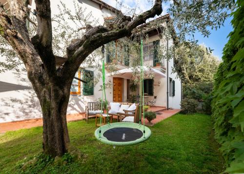Cozy and Fresh Apartment with Garden