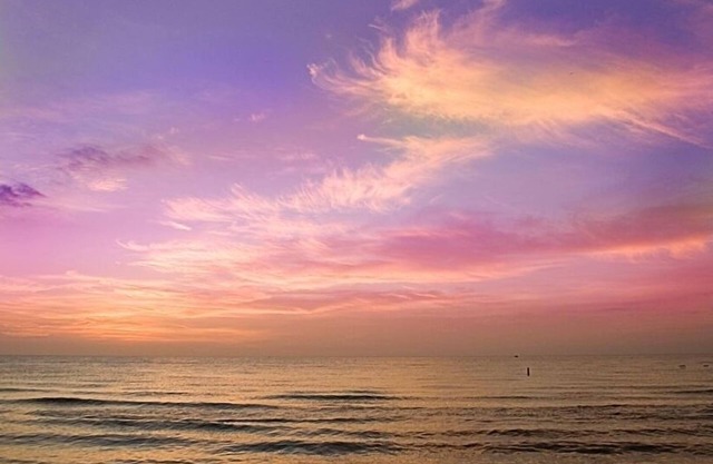 Cozy and friendly. All is Well - no damage