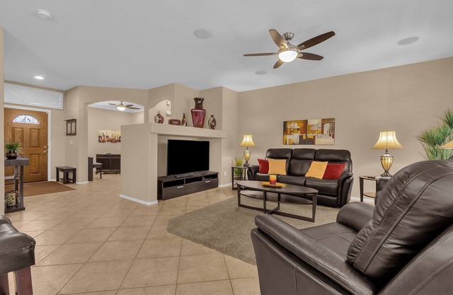 Cozy and relaxing 3 bedroom home