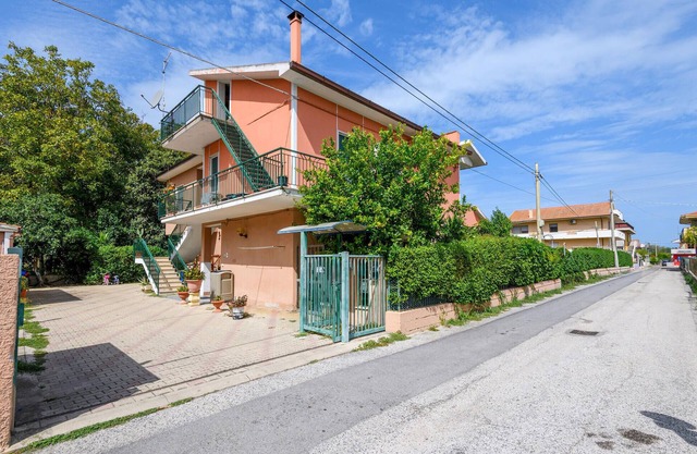 Cozy apartment in Marina di Sant'Angelo