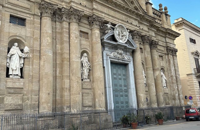 Cozy apartment also suitable for families located in the heart of Palermo