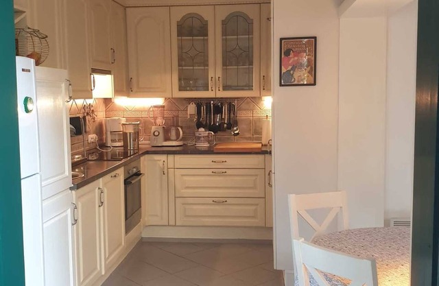 Cozy apartment for 4 person near the sea, for families