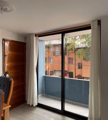 Cozy apartment in a nice neighborhood