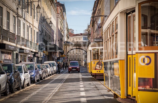Cozy apartment in amazing location!