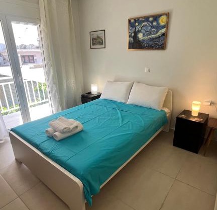 Cozy Apartment in central Kiato