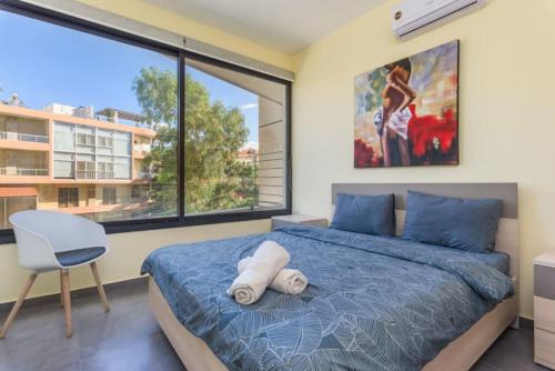 Cozy Batroun Souk 2-BR Apartment