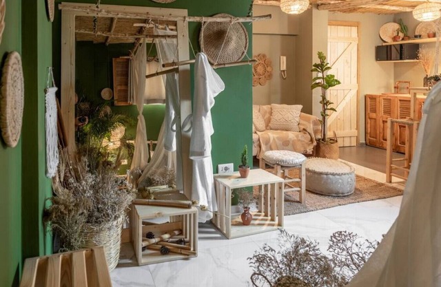 Cozy Bohemian Studio