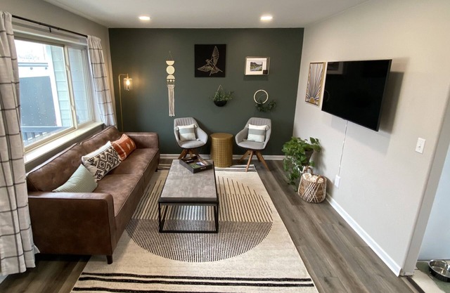 Cozy BV Home w/views: 1mi to Main St STR-111