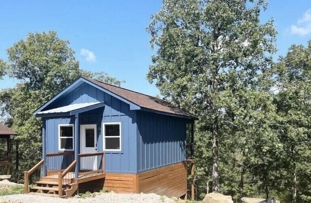 Cozy Cabin 3 -A nature lover's retreat!