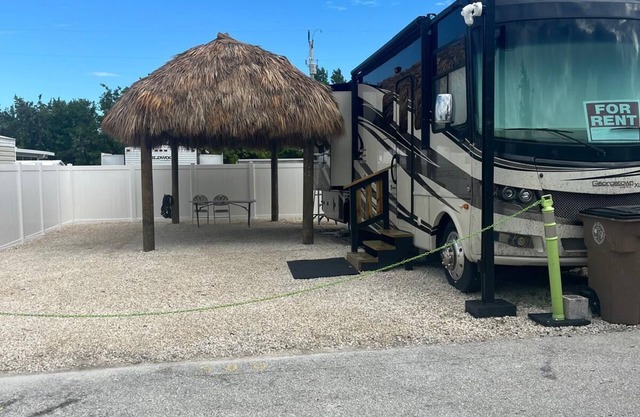 Cozy campground in tranquil Key Largo