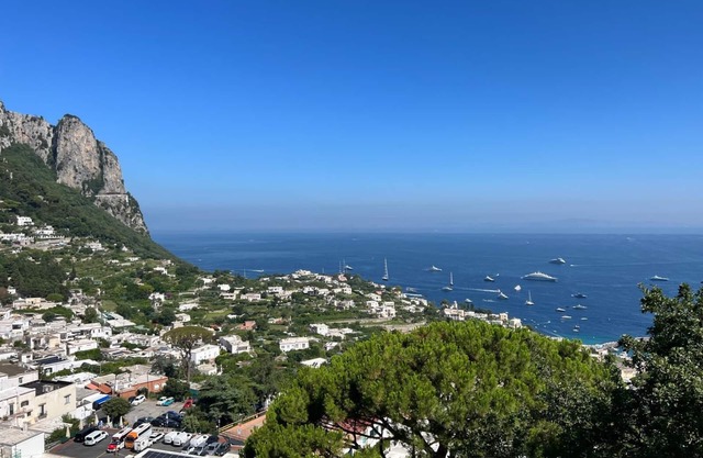 Cozy Caprese house with breathtaking views of the island