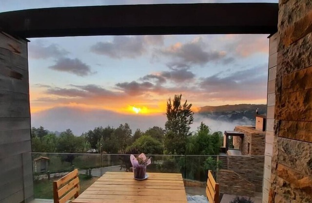 Cozy Chalet at REDROCK Faqra perfect for gateway