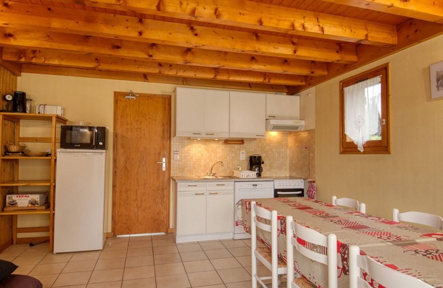 Cozy chalet in Morillon, 2 bathrooms, parking, Wifi, near the lake