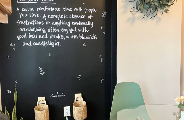 Cozy Chic Retreat: 3BR Duplex in St. Paul