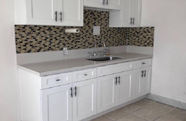 Cozy Cottage Near Mountain