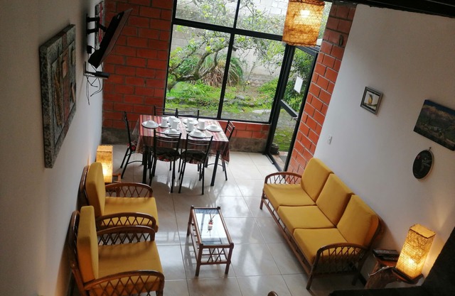 Cozy, country house, equipped in Mindo Ecuador.