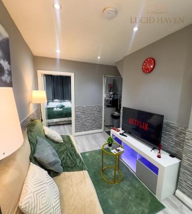 Cozy Flat in Coventry