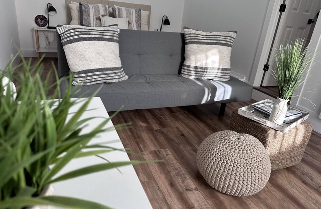 Cozy Guest House in Fort Lauderdale: Escape to Serenity!