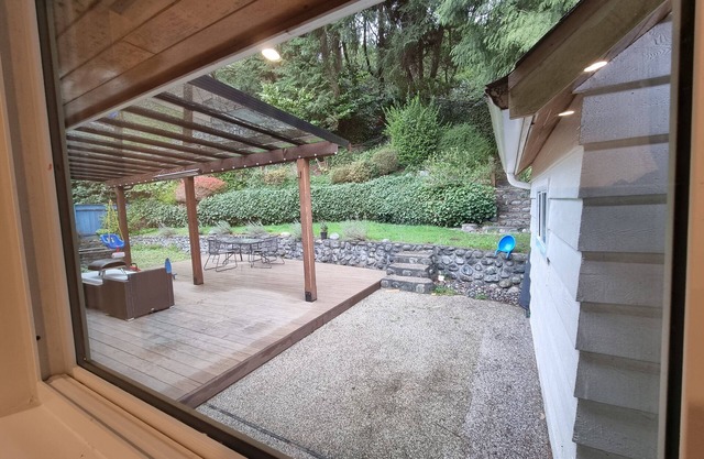 Cozy Guest Suite in Edgemont Village