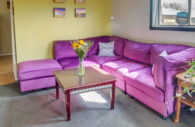 Cozy Home - 5 Mi to Trinidad Lake State Park!